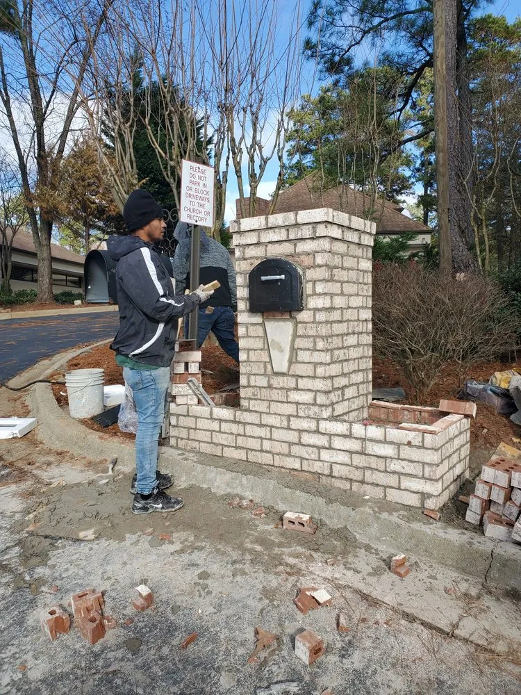 Reliable lawn care service in Norcross, GA - A Burst of Color