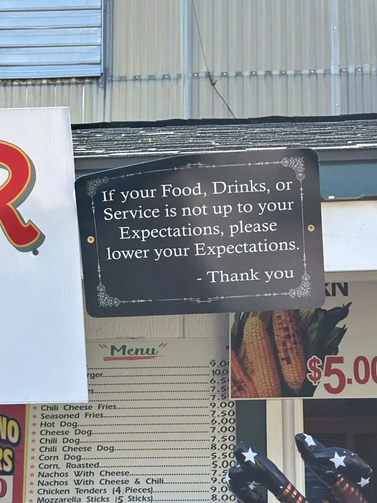 Expert yard maintenance in Holmdel, NJ - A. Casola Farms