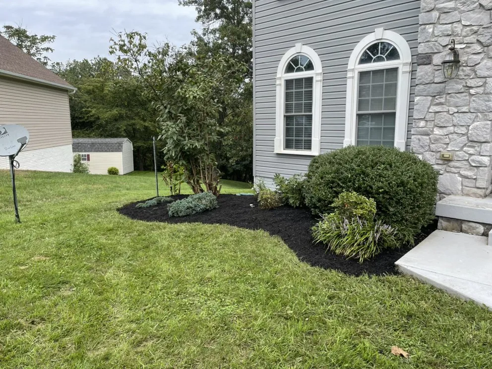 Local landscaping services in Hedgesville, WV by A Clean Solution