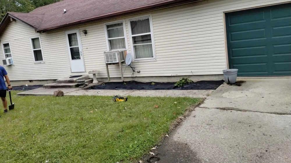 Affordable landscaping services in Huntington, IN - A Cleaner Place