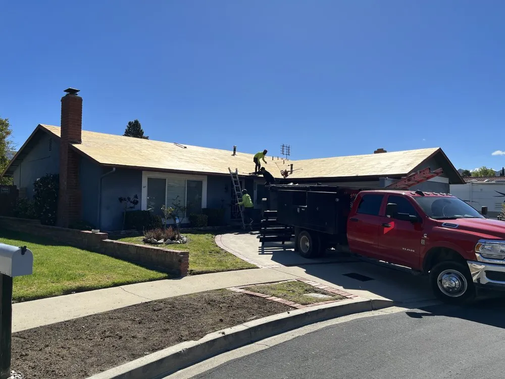 Reliable lawn mowing service in Los Angeles, CA - A Cut Above Builders & Renovation