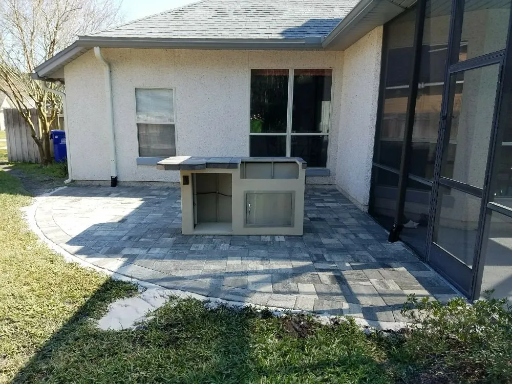 Professional yard maintenance experts serving Jacksonville, FL - A Cut Above