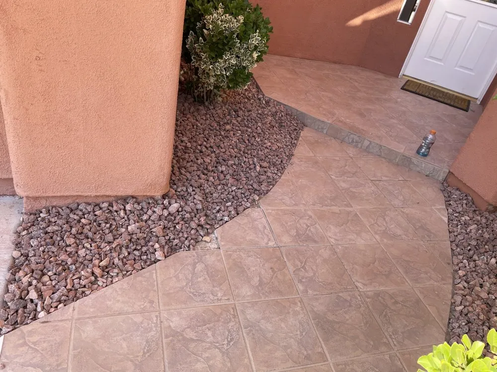 Professional garden landscaping experts serving Mesquite, NV - A Cut Above Landscape Lawn Care And Pruning