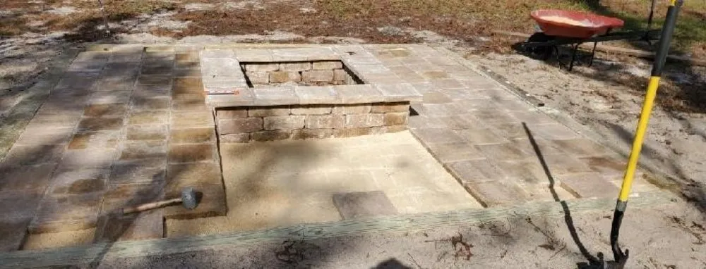 Local residential landscaping with custom design in Dunnellon, FL by A Cut Above Landscaping & Outdoor Concepts