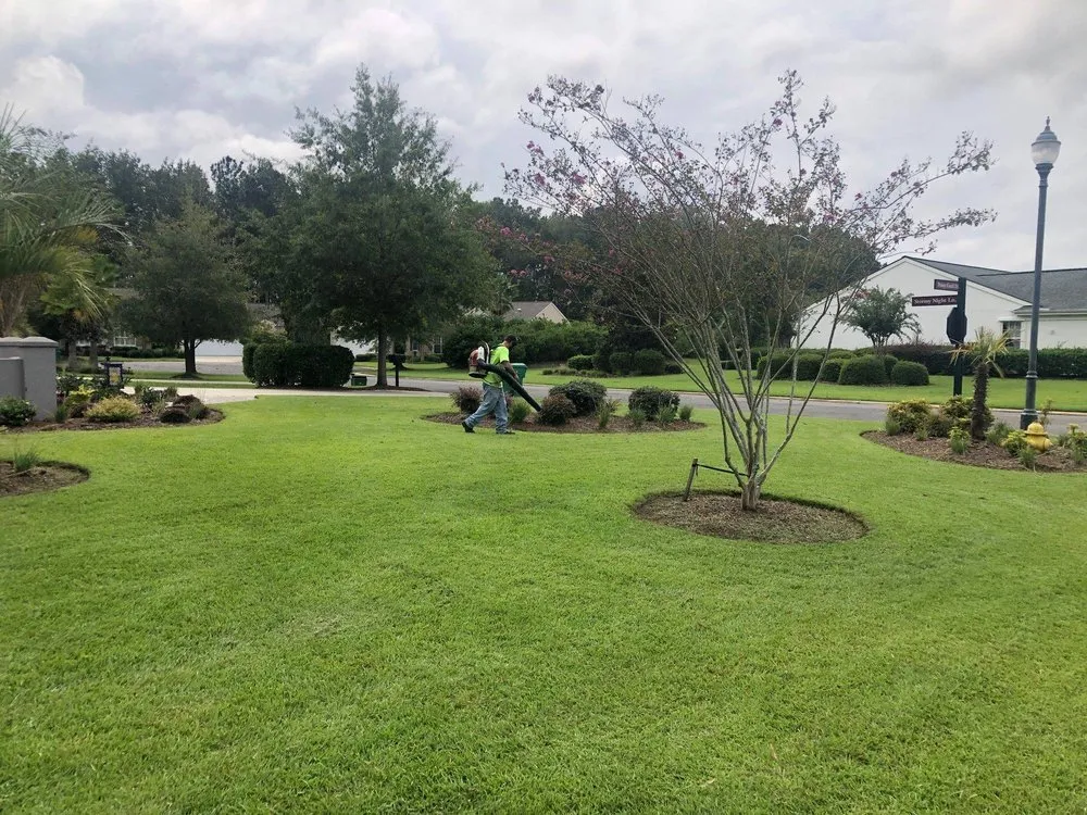 Reliable lawn mowing service experts serving Huntersville, NC - A Cut Above Landscaping