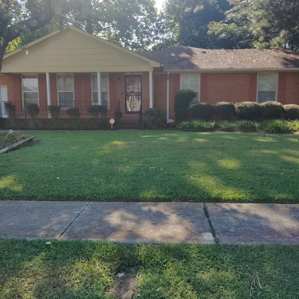 Local lawn care service in Huntsville, AL by A Cut Above Lawn Care HSV