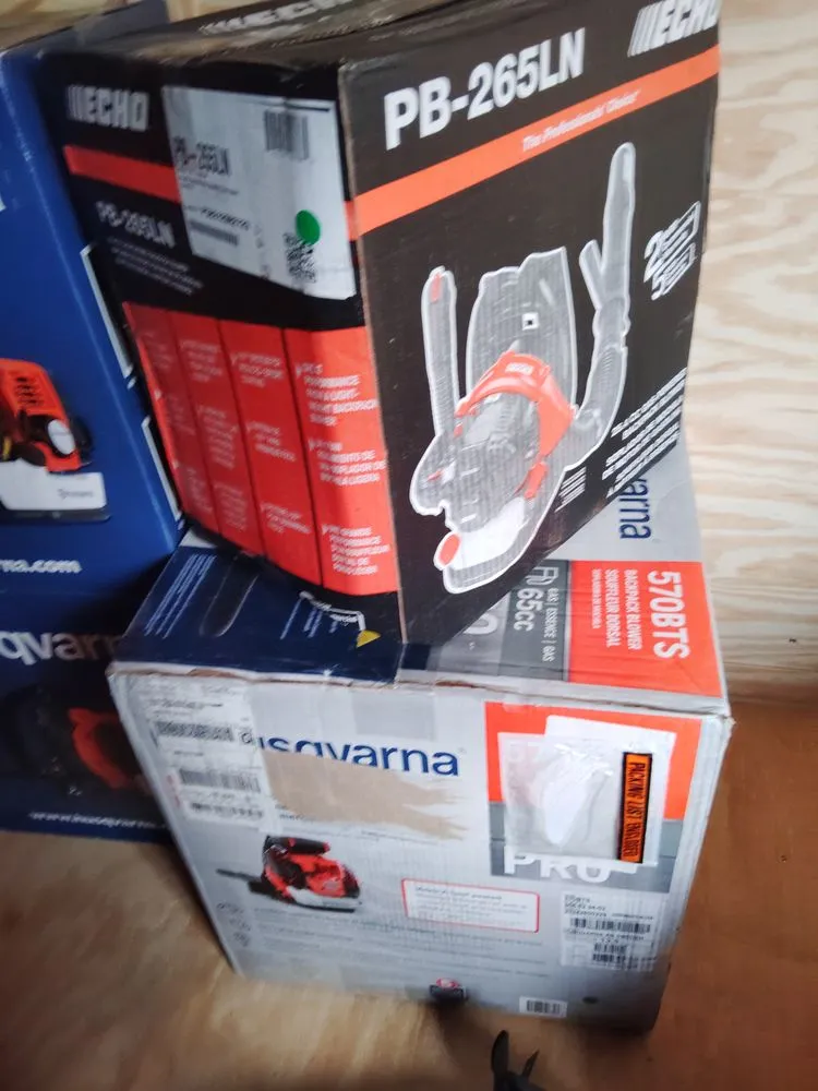 Professional lawn mowing service experts serving Huntsville, AL - A Cut Above Lawn Care HSV