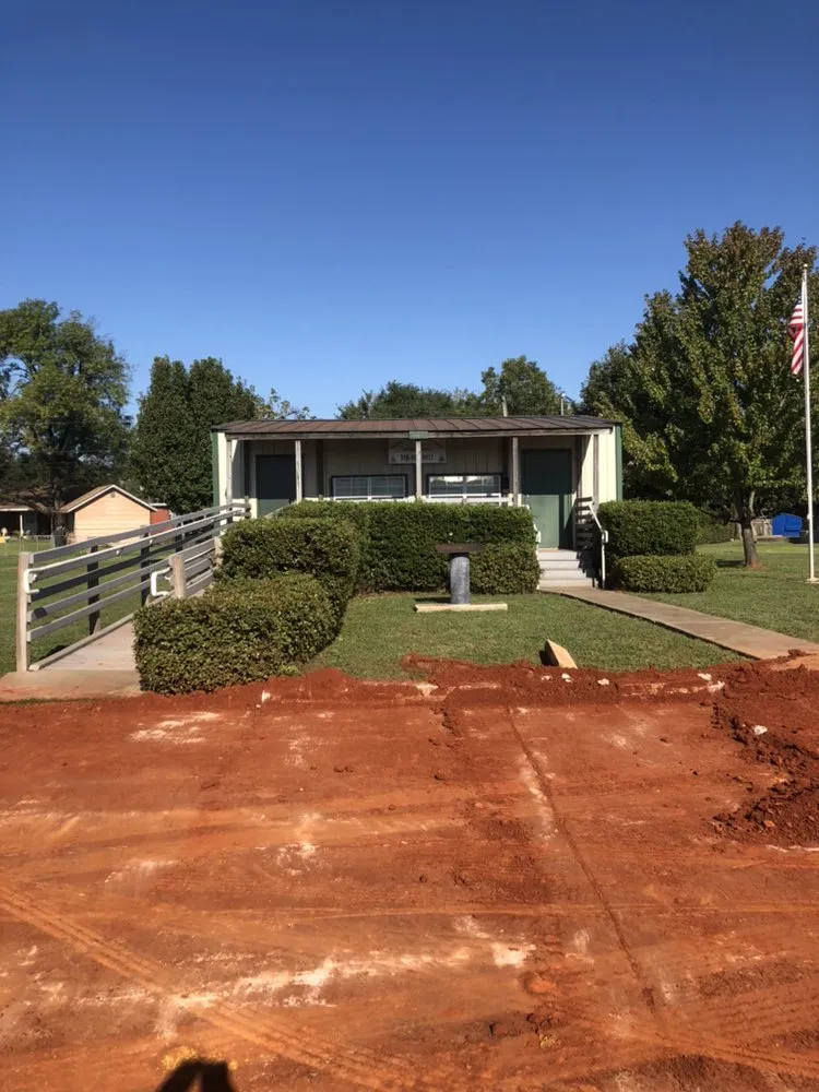 Local yard maintenance in Keithville, LA - A Cut Above Lawn Care