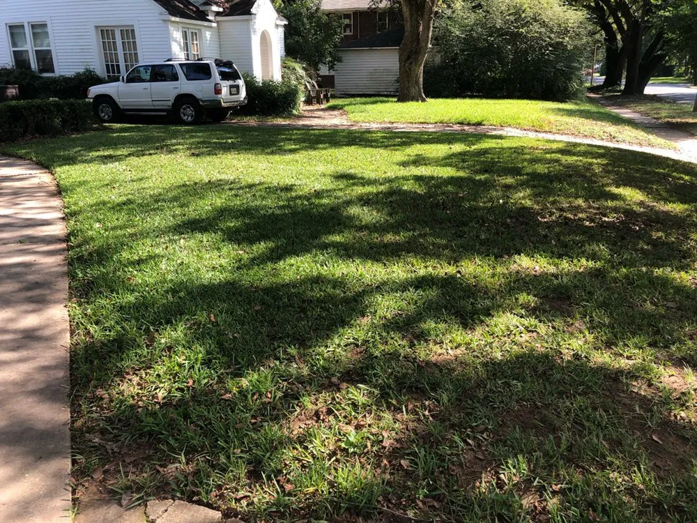 Custom lawn care service for outdoor upgrades across Keithville, LA - A Cut Above Lawn Care