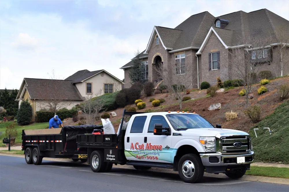 Affordable yard cleanup service for homes across Blountville, TN - A Cut Above Lawncare