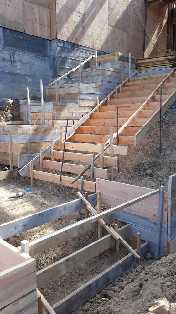 Trusted residential landscaping with custom design across Walnut Creek, CA - A Cut Above Services