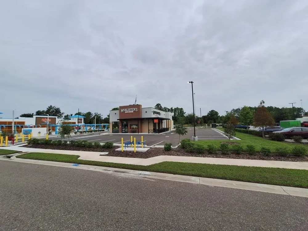 Expert garden landscaping for outdoor upgrades across Gibsonton, FL - A Cut Above The Best Lawn Care