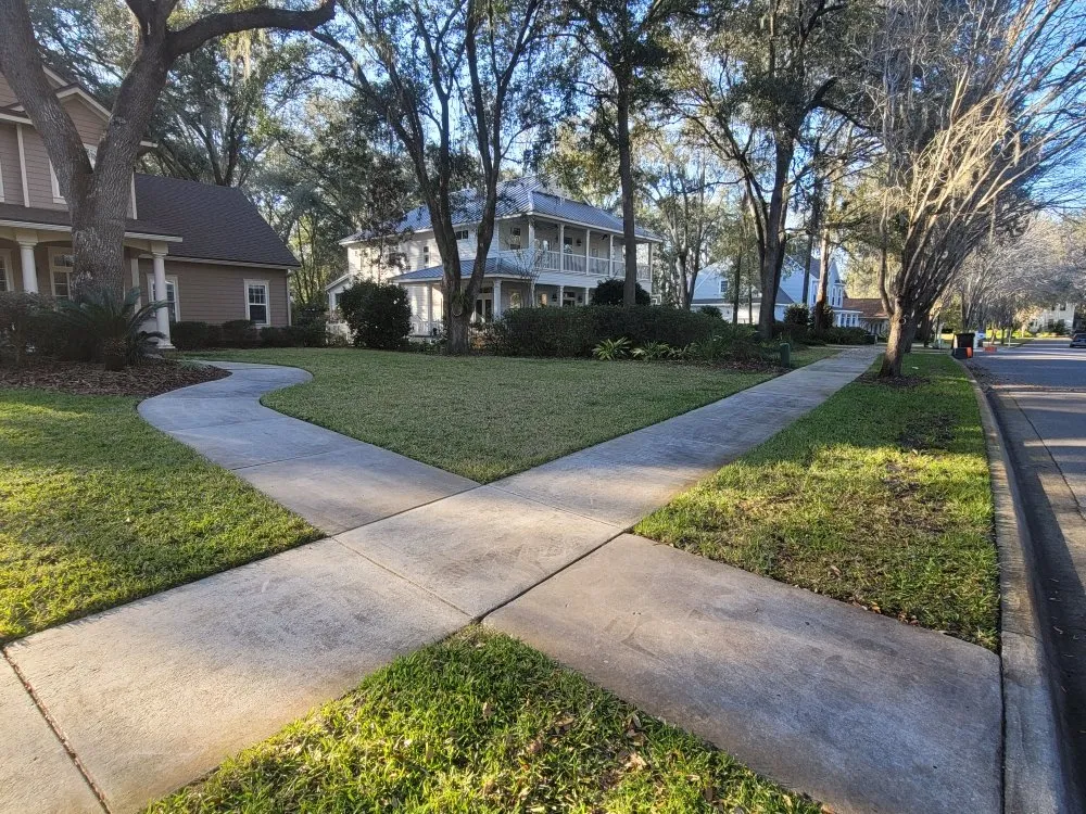 Expert landscaping services for year-round maintenance in Fort White, FL by A Cut Above The Rest Lawncare