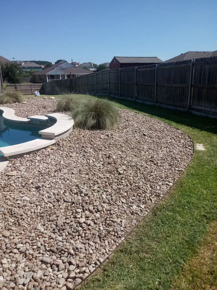 Local yard cleanup service experts serving Lubbock, TX - A Cut Above Trimming & Landscaping
