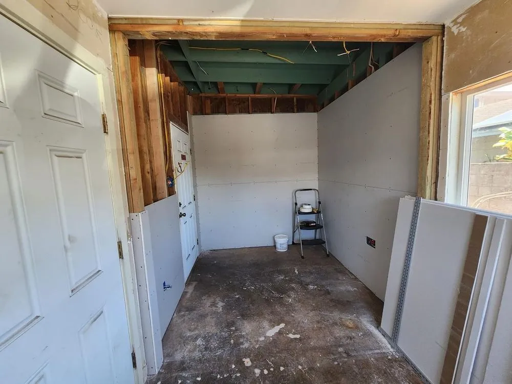 Reliable lawn mowing service near you in Wailuku, HI by A Different Kind Of Native