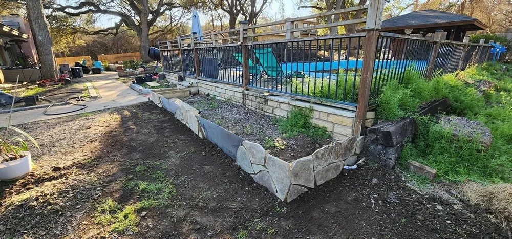 Local lawn care service experts serving Wailuku, HI - A Different Kind Of Native