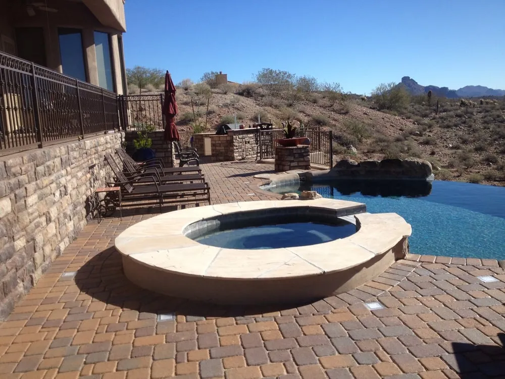 Top-rated yard cleanup service for outdoor upgrades in Peoria, AZ by A-E Advant-Edge