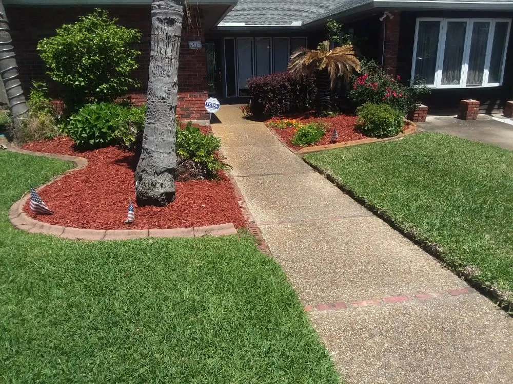 Reliable landscape design experts serving Metairie, LA - A Fox in the Garden