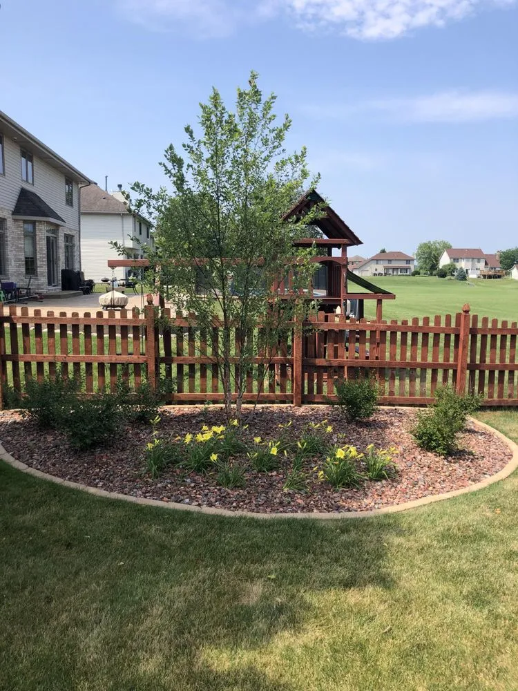 Top-rated lawn mowing service with custom design across Manhattan, IL - A Fresh Cut Landscaping