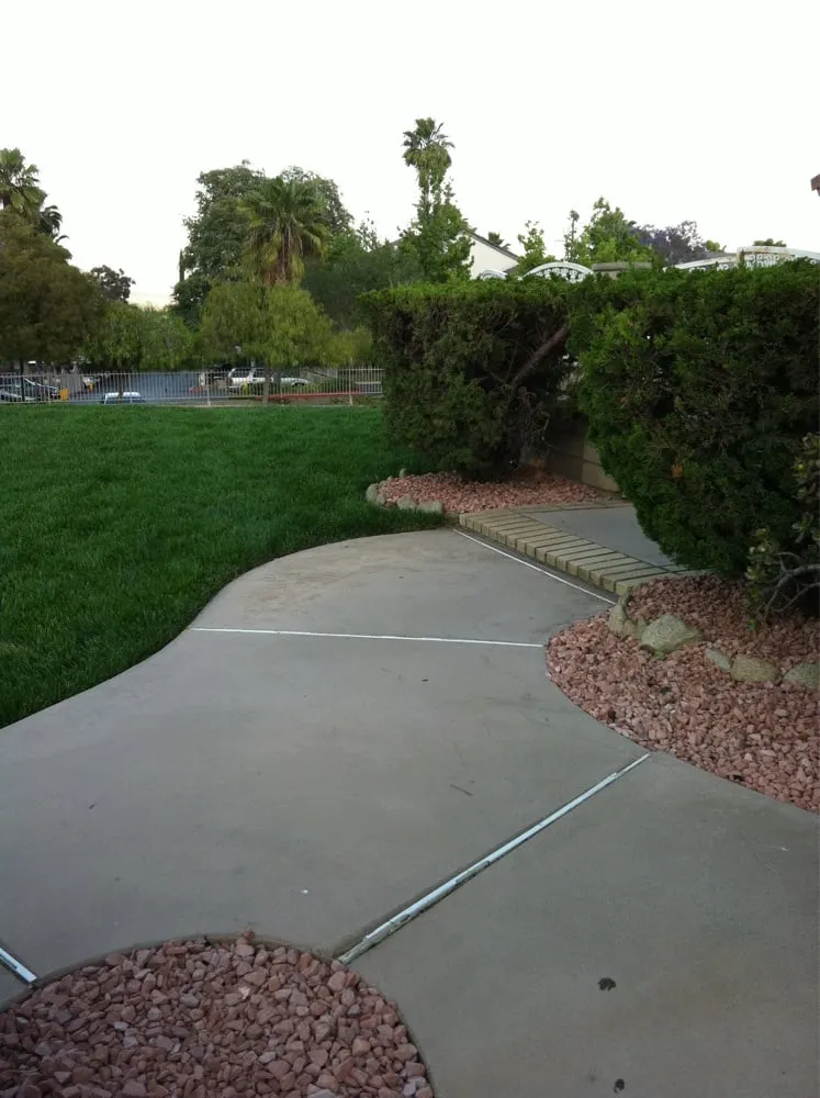 Expert lawn mowing service in Nuevo, CA by A-G Sod Farms