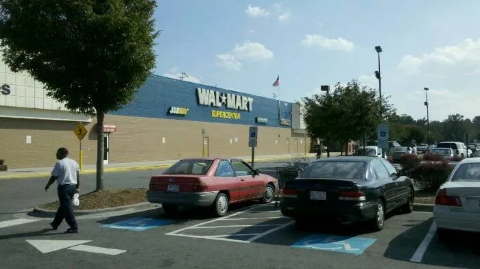 Top-rated lawn care service experts serving Sarasota, FL - A Game Land Services