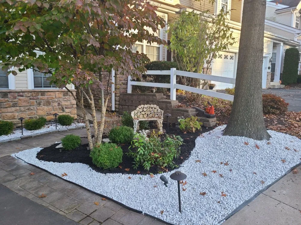 Custom garden landscaping in Philadelphia, PA - A+ Garden & Landscaping
