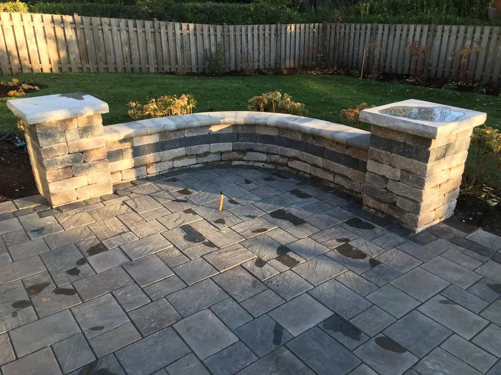 Top-rated garden landscaping in Glenview, IL - A Garden Guy