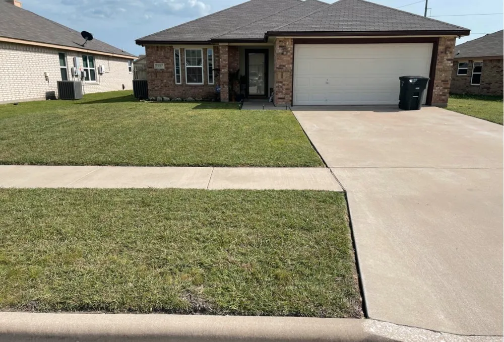 Reliable outdoor landscaping experts serving Temple, TX - A Generals Cut Lawn Care