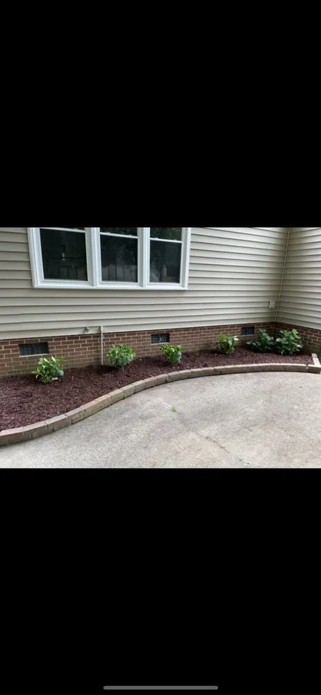 Custom lawn care service for residential properties in NC, NC by A Great View Property Services