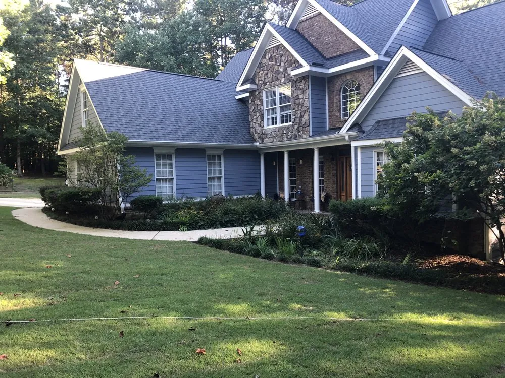 Professional garden landscaping for beautiful yards across NC, NC - A Great View Property Services