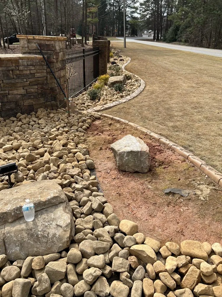 Professional lawn care service in Monroe, GA - A Greener South