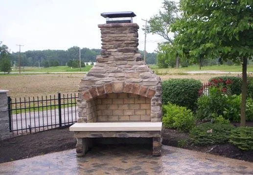 Top-rated outdoor landscaping for homes in Antioch, TN by A Greener Way