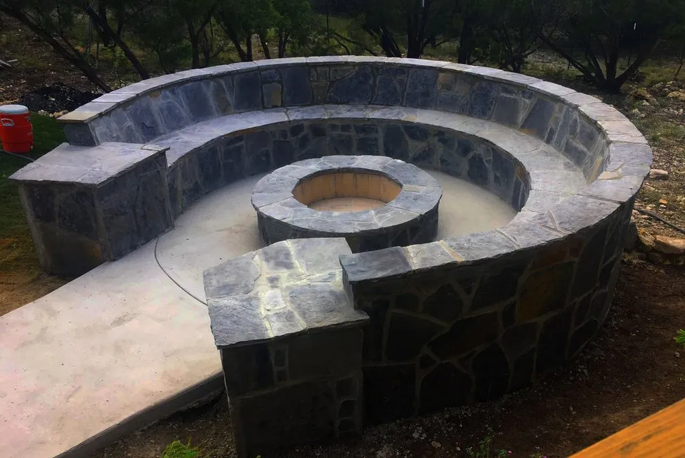 Affordable garden landscaping experts serving New Braunfels, TX - A Guy & A Gal Landscaping