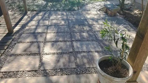 A Guy & A Gal Landscaping Logo