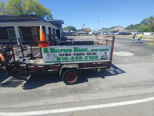 A Helping Hand Logo