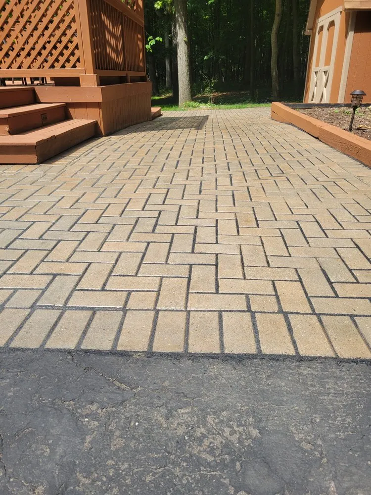 Reliable outdoor landscaping with custom design in Middleburg, FL by A HOCKEY HANDYMAN