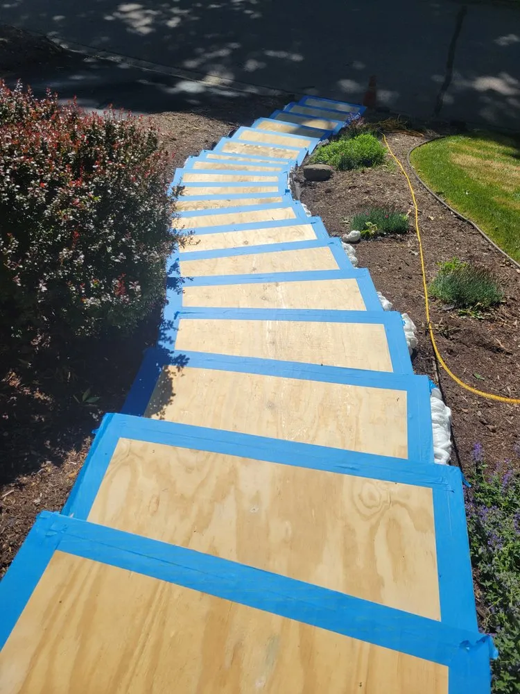 Local lawn mowing service for outdoor upgrades in Middleburg, FL by A HOCKEY HANDYMAN