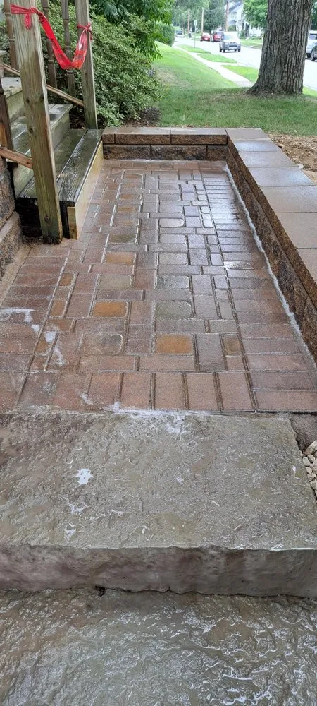 Trusted yard maintenance for beautiful yards in Akron, OH by A J Miller's