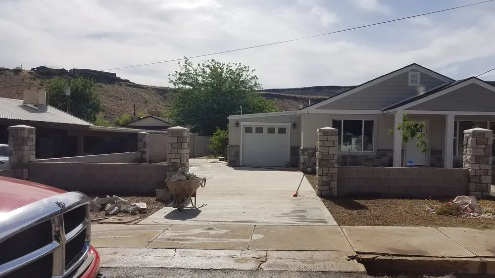 Professional yard maintenance experts serving St. George, UT - A-Jackson Masonry
