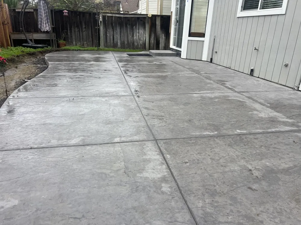 Top-rated yard maintenance experts serving Martinez, CA - A-K Landscaping & Concrete