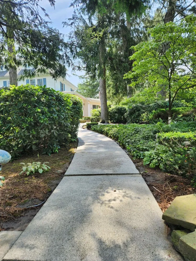 Reliable lawn mowing service for homes in Dalton, PA by A k Lawn Care