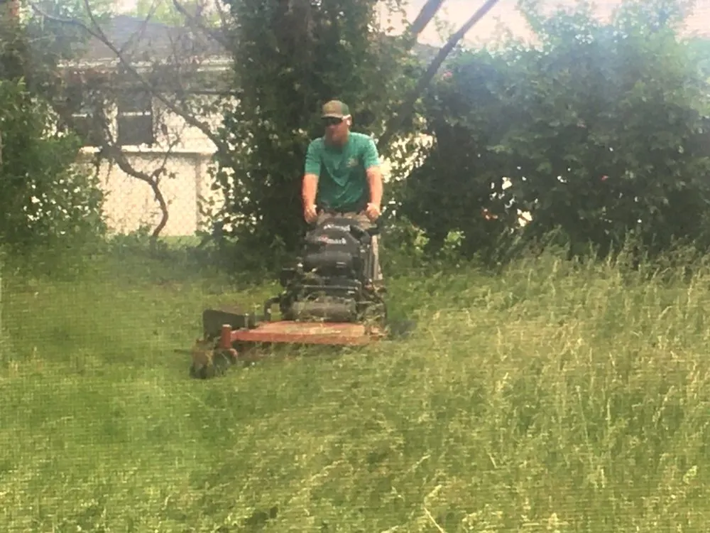 Custom residential landscaping experts serving Ellisville, MO - A Kick in the Grass Lawn Service