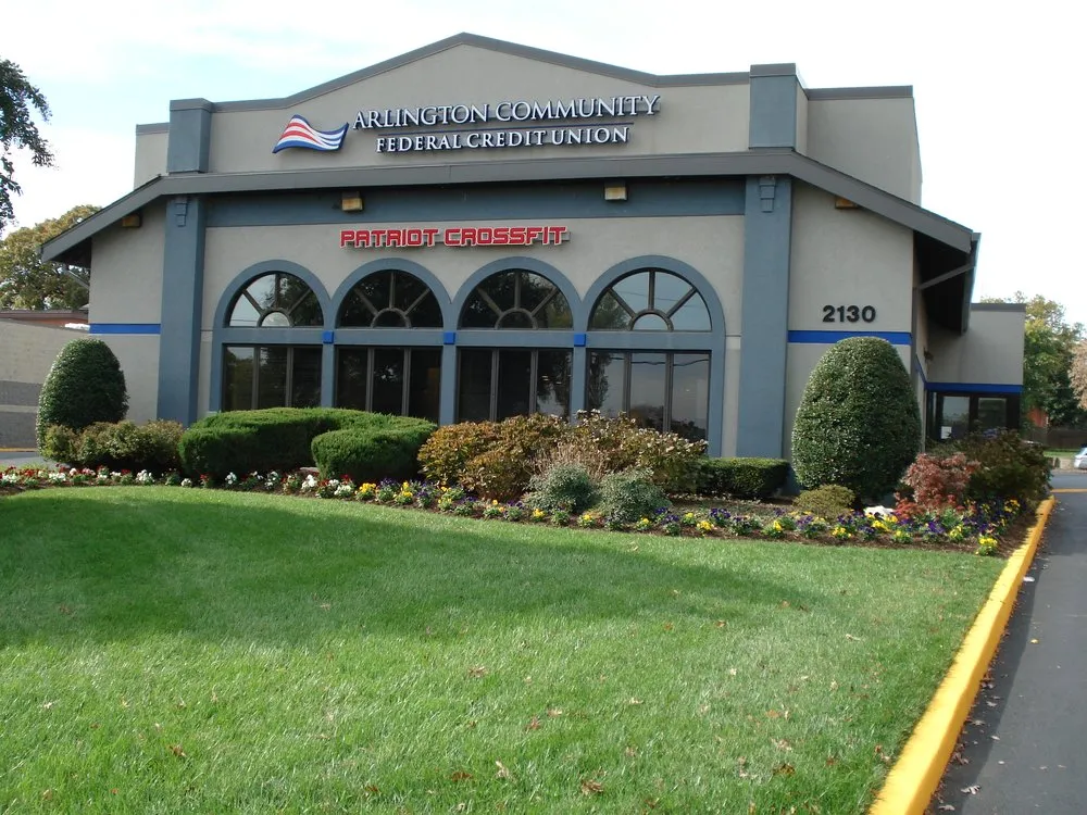 Custom garden landscaping in Manassas Park, VA - A L & L Industries