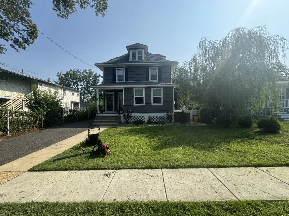 Custom yard cleanup service for homes in Runnemede, NJ by A L Z Lawn Services