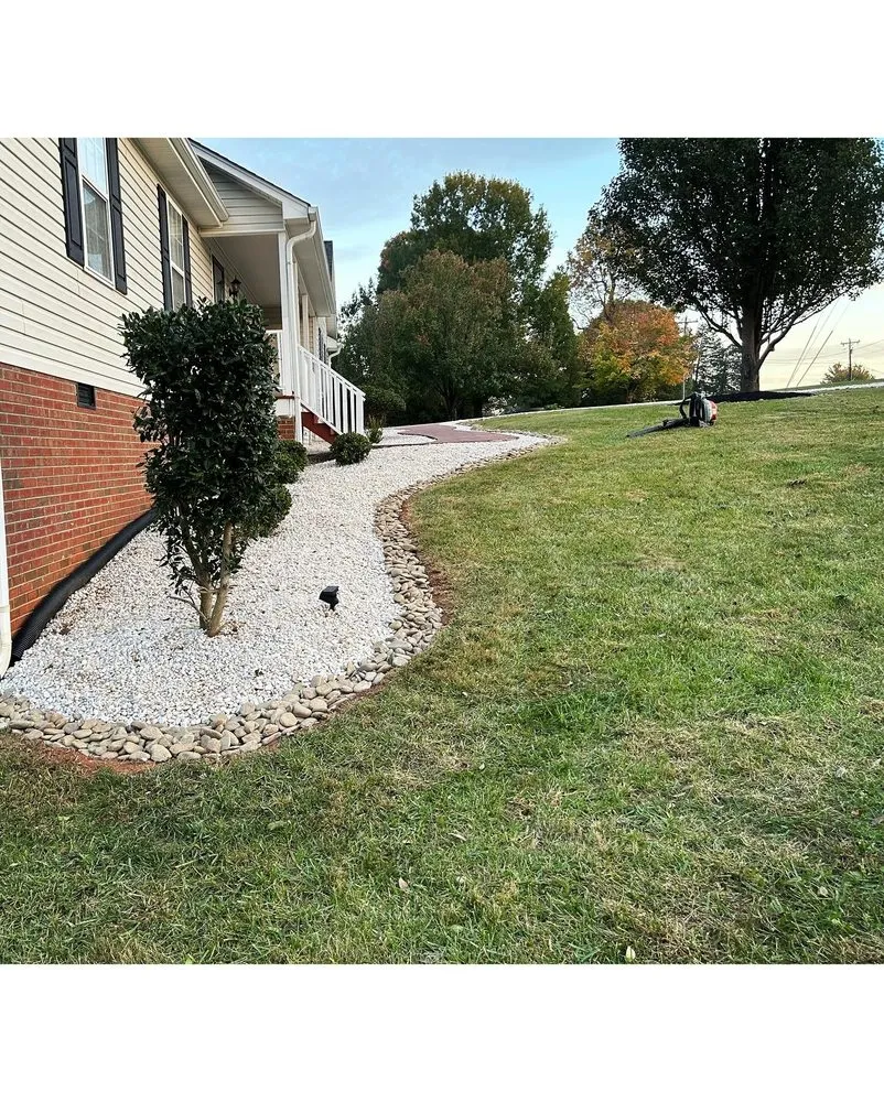 Expert yard maintenance in Graham, NC - A Labor Solutions