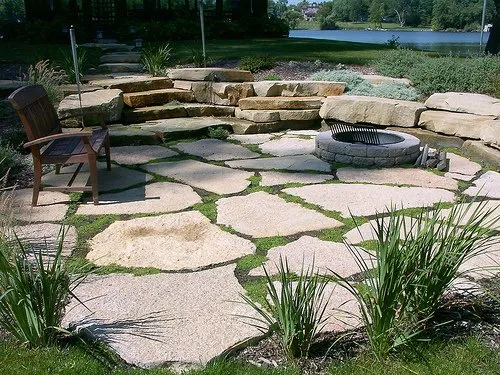 Top-rated landscape design for beautiful yards in Des Moines, IA by A+ Lawn & Landscape