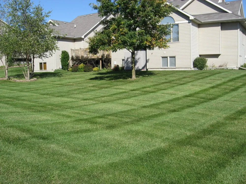 Custom lawn mowing service in Des Moines, IA - A+ Lawn & Landscape