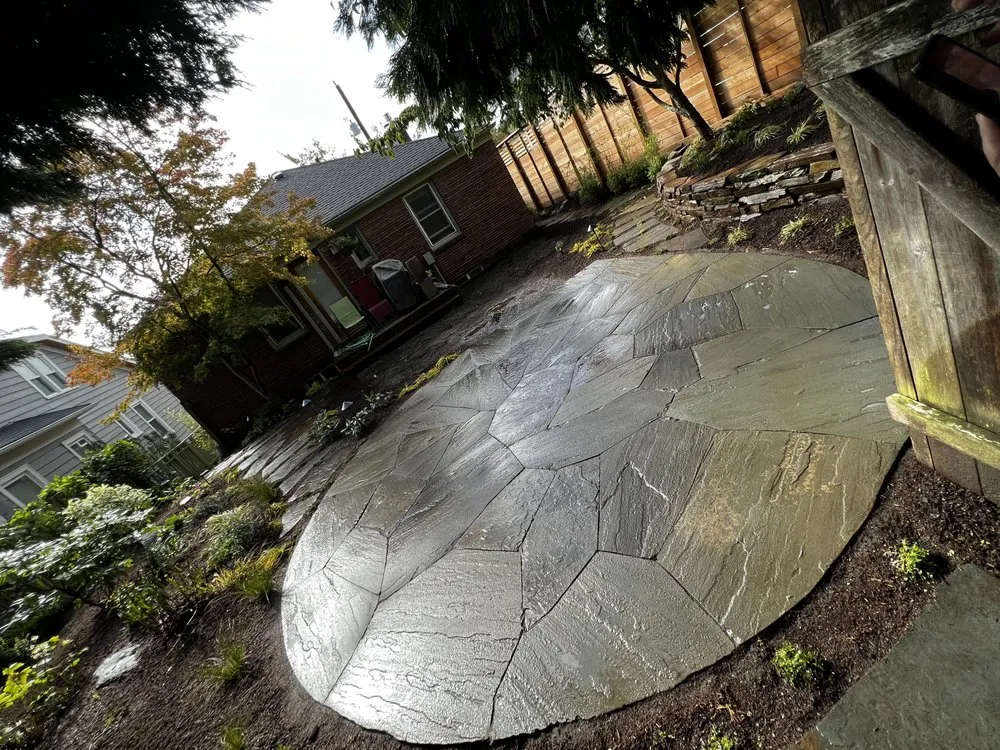 Trusted yard cleanup service for beautiful yards in Kent, WA by A+ Lawncare