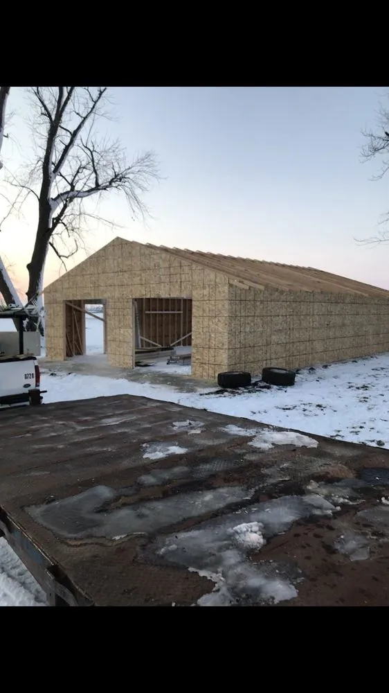 Top-rated residential landscaping in Jeffersonville, IN by A Level Landscape and Construction