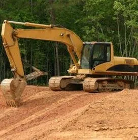 Expert yard maintenance in Danbury, CT - A Luis & Son